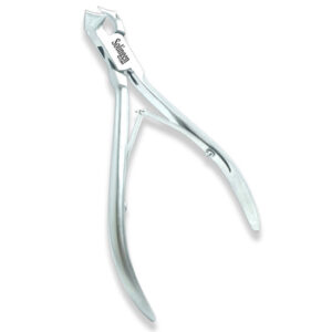 Prerës thonjsh në formë hëne